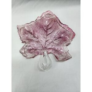 Beautiful Glass maple leaf trinket dish NN